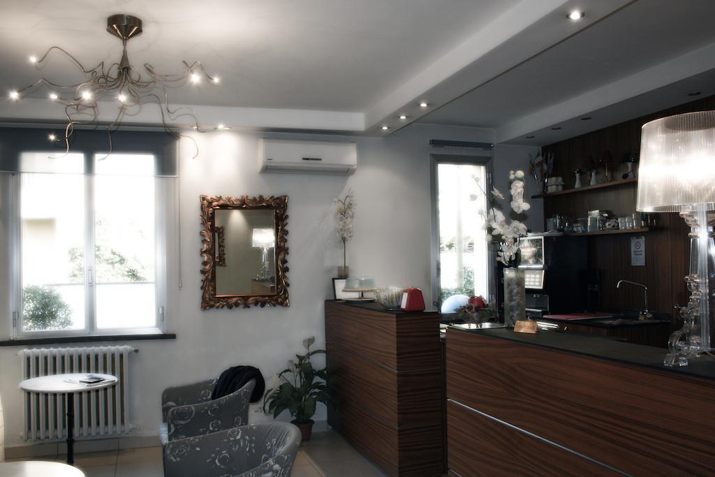 Hotel La Rosta Reggio d'Emilie Extérieur photo